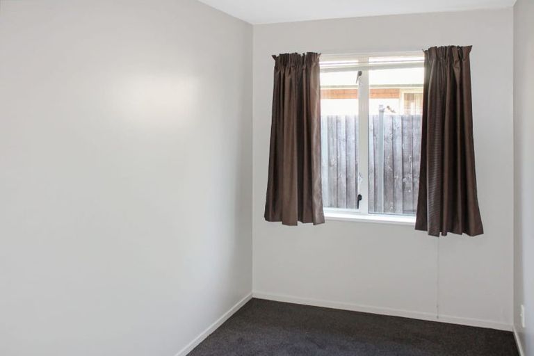 Photo of property in 1/12 York Tong Place, Addington, Christchurch, 8024