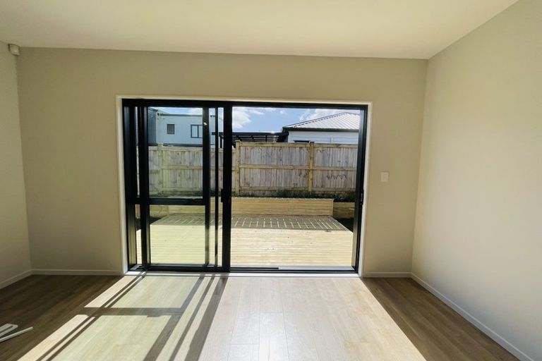 Photo of property in 25 Huringa Road, Karaka, Papakura, 2113