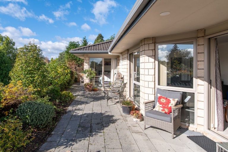 Photo of property in 16a Basley Road, Owhata, Rotorua, 3010