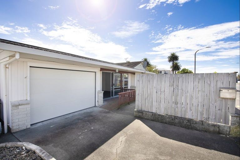 Photo of property in 1/33 Latham Street, Napier South, Napier, 4110