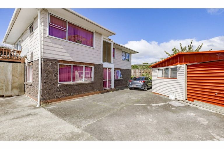 Photo of property in 7 Crampton Place, Manurewa, Auckland, 2102