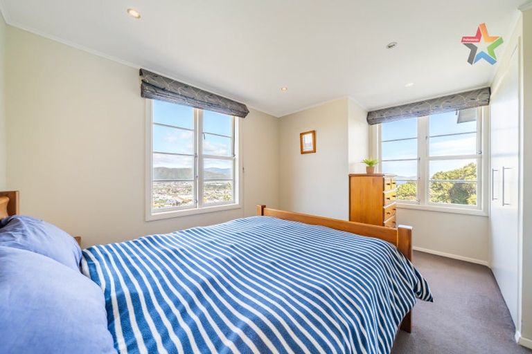 Photo of property in 4 Akatea Road, Korokoro, Lower Hutt, 5012