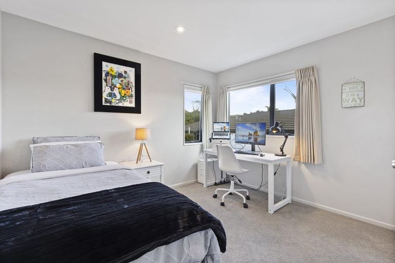 Photo of property in 6 Sample Road, Albany, Auckland, 0632