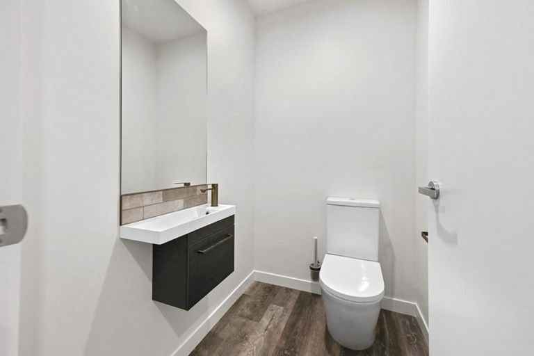 Photo of property in 3/24 Pickering Crescent, Chedworth, Hamilton, 3210