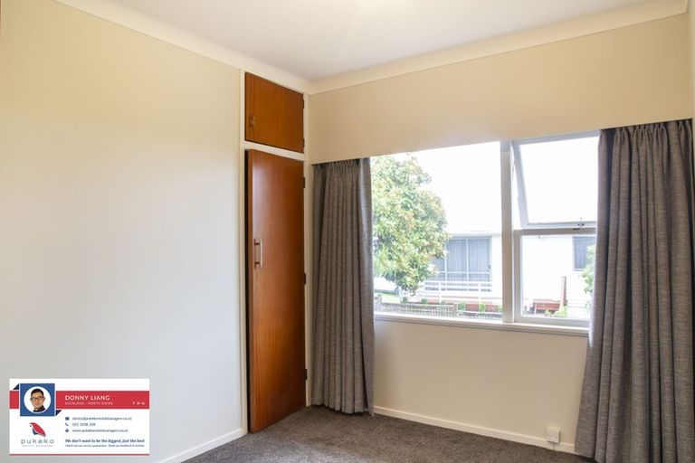 Photo of property in 114 Exmouth Road, Northcote, Auckland, 0627