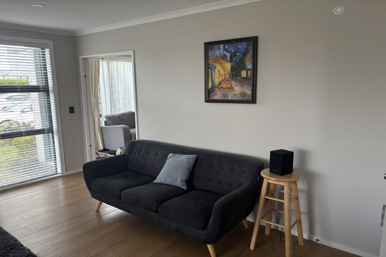 Photo of property in 18 Hopuni Way, Takanini, 2112