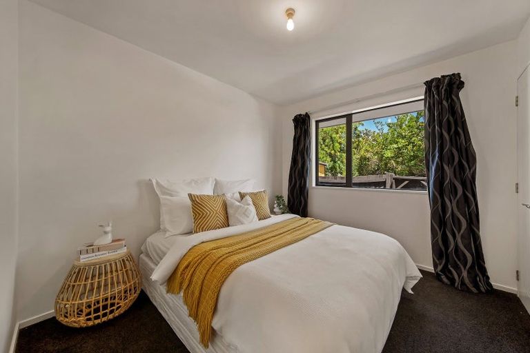 Photo of property in 2/65 Kuaka Crescent, Bromley, Christchurch, 8062