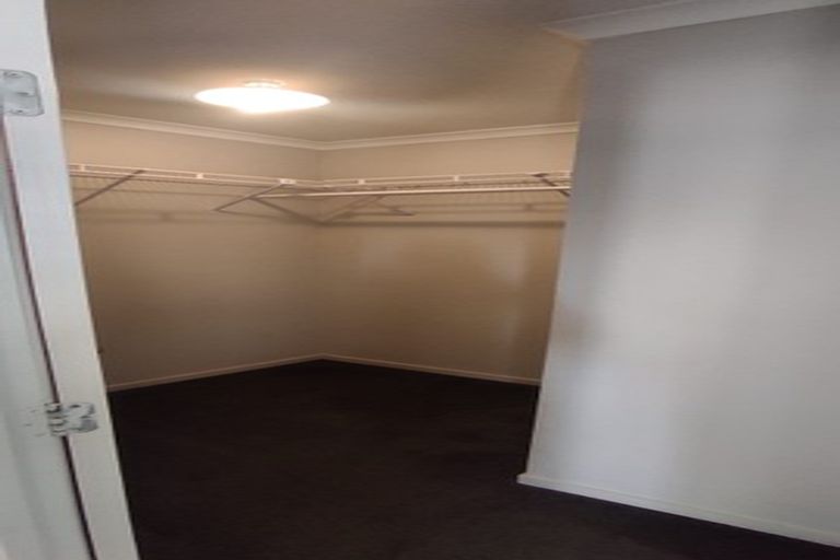 Photo of property in 25 Pateke Drive, Takanini, 2112