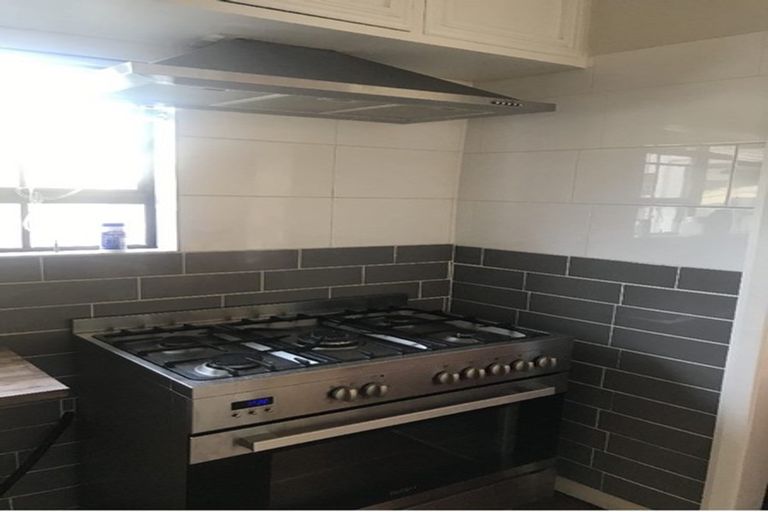 Photo of property in 360 Burnett Street, Ashburton, 7700