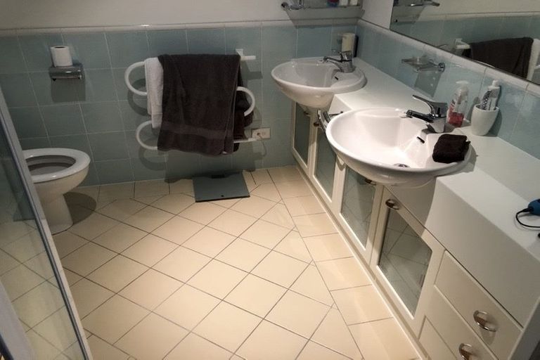 Photo of property in 76 Harbour Village Drive, Gulf Harbour, Whangaparaoa, 0930