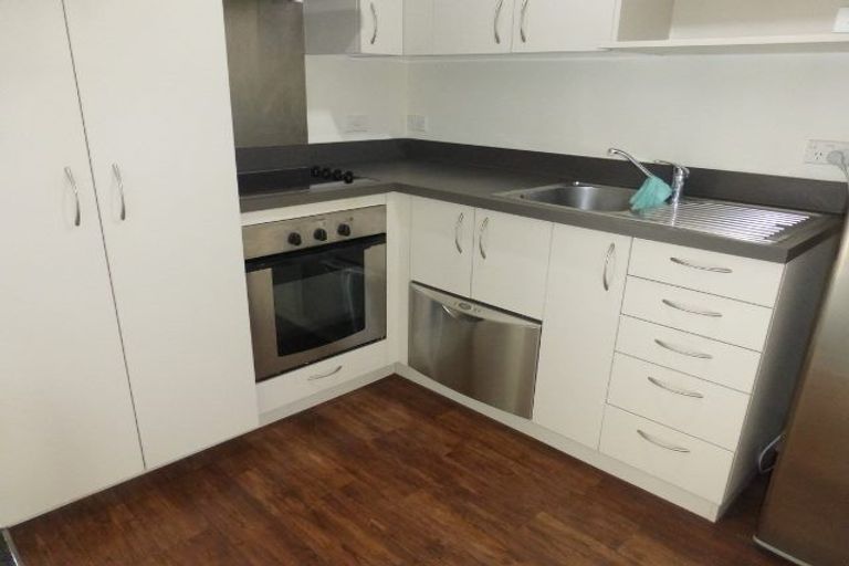 Photo of property in 16/30 Mathesons Road, Phillipstown, Christchurch, 8011