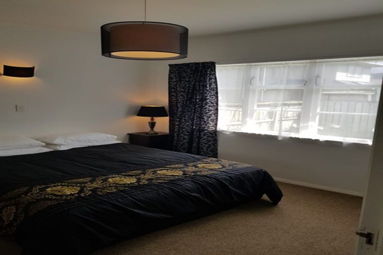 Photo of property in 871 High Street, Boulcott, Lower Hutt, 5011