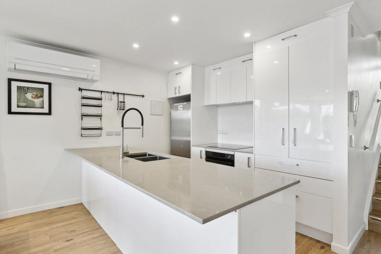 Photo of property in 1/27 The Rigi, Northland, Wellington, 6012