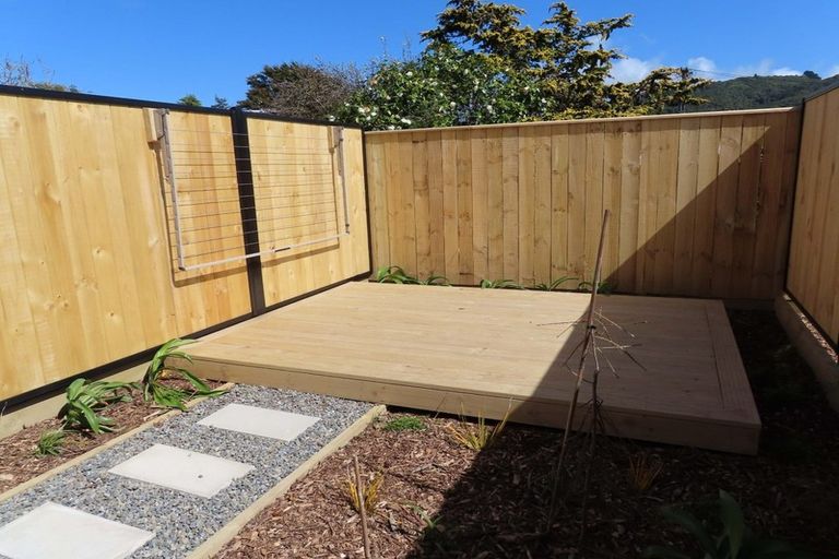 Photo of property in 17 Mcgrath Way, Taita, Lower Hutt, 5011