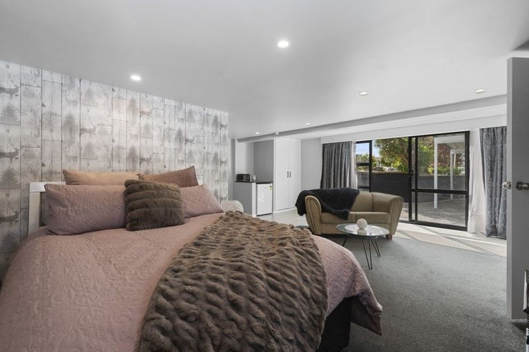 Photo of property in 22 Wharepaina Crescent, Springfield, Rotorua, 3015