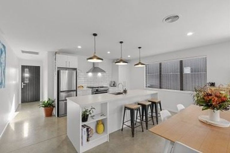 Photo of property in 51a-b Peterley Road, Lower Shotover, Queenstown, 9304