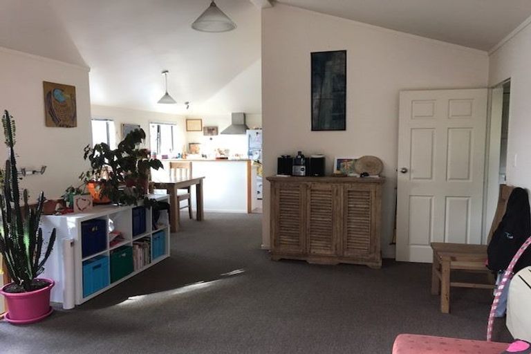 Photo of property in 51b View Road, Houghton Bay, Wellington, 6023