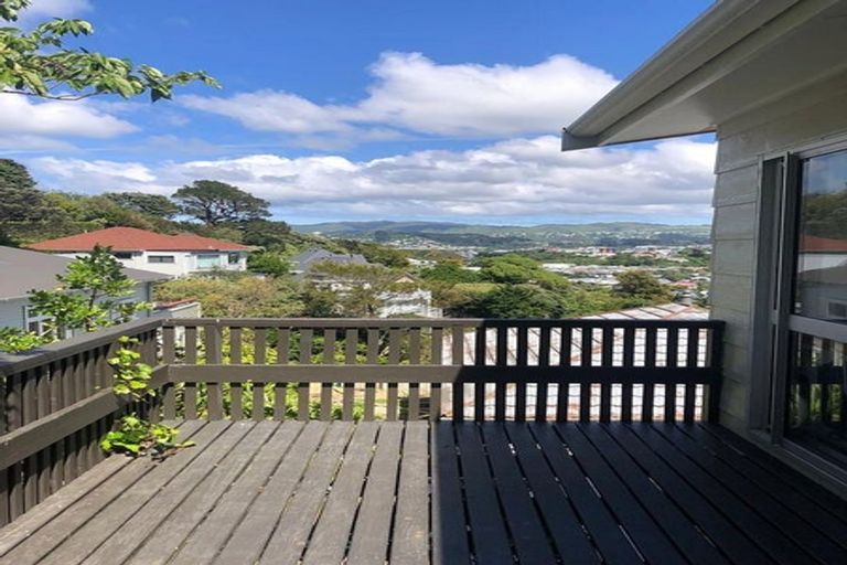 Photo of property in 175 Seatoun Heights Road, Seatoun, Wellington, 6022