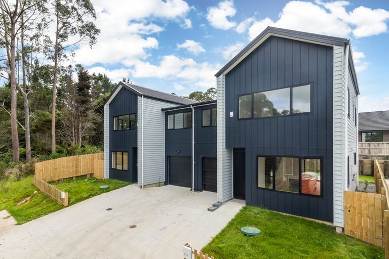 Photo of property in 9a Endurance Rise, Orewa, 0931