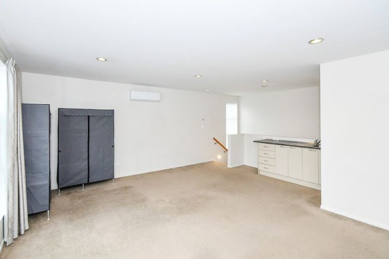 Photo of property in 187 Porchester Road, Takanini, 2112