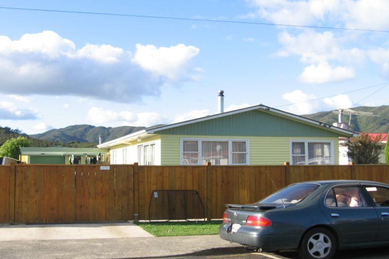 Photo of property in 16 Konini Street, Wainuiomata, Lower Hutt, 5014