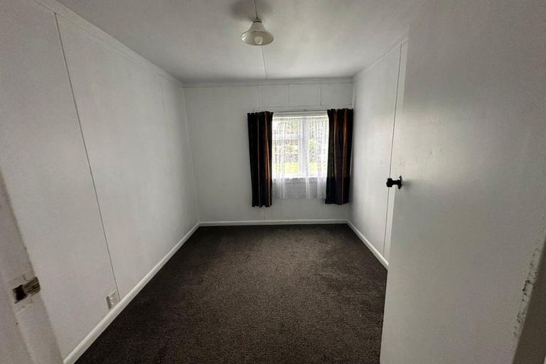 Photo of property in 39 Waerenga Road, Otaki, 5512