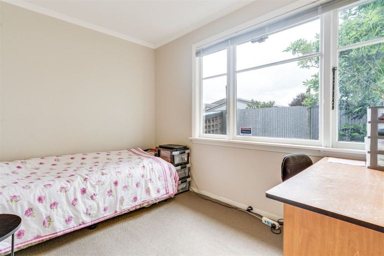 Photo of property in 4 Merton Place, Bryndwr, Christchurch, 8053