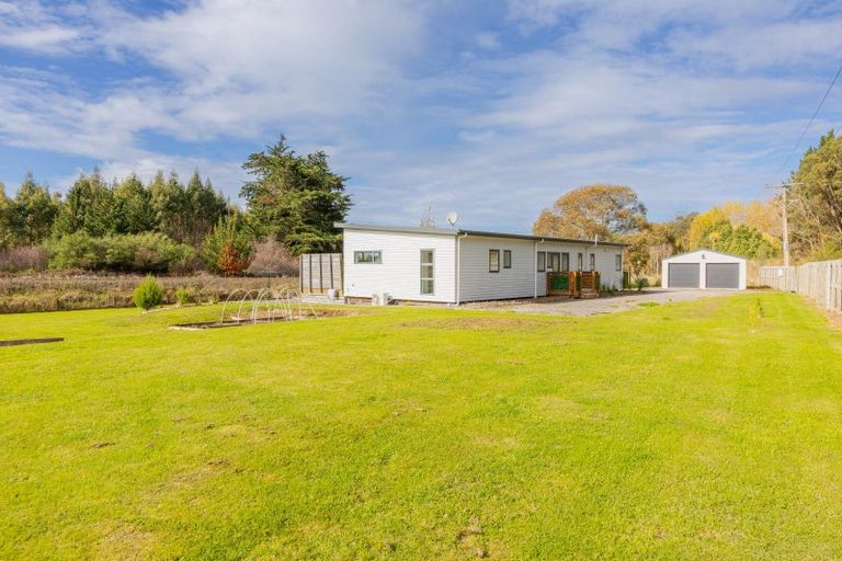 Photo of property in 1599 State Highway 2, Waipawa, 4275