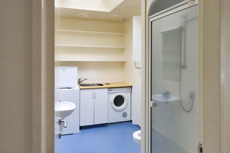 Photo of property in 40 Kilbirnie Crescent, Kilbirnie, Wellington, 6022