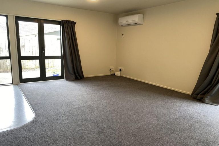 Photo of property in 120d Elizabeth Street, Riccarton, Christchurch, 8041