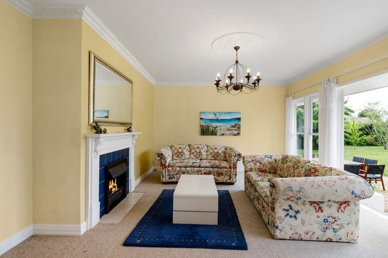 Photo of property in 142 Williams Street, Cambridge, 3434