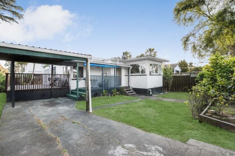Photo of property in 1/25 Blanes Road, Weymouth, Auckland, 2103