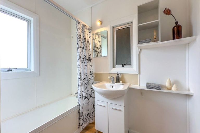 Photo of property in 17 Thompson Street, Leamington, Cambridge, 3432