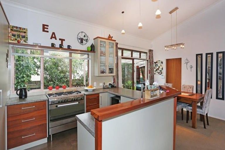 Photo of property in 83 Clark Road, Pahurehure, Papakura, 2113