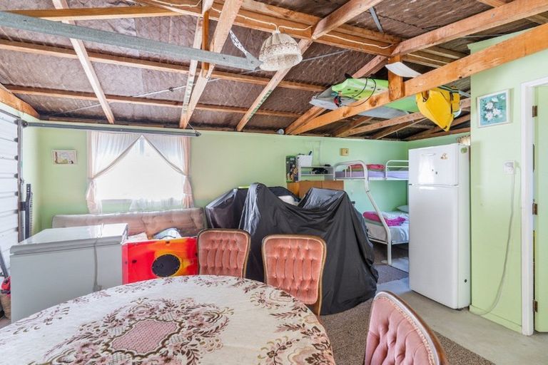 Photo of property in 205 Achilles Avenue, Whangamata, 3620