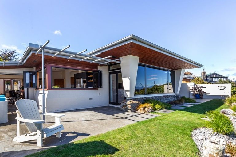 Photo of property in 8 Oregon Drive, Rainbow Point, Taupo, 3330