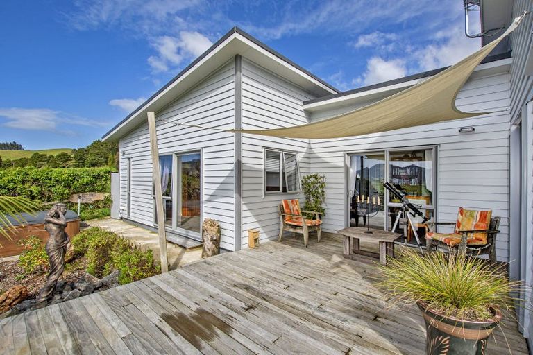 Photo of property in 21 Finlayson Road, Matarau, Whangarei, 0176