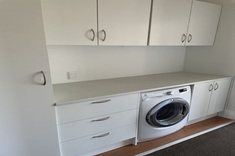 Photo of property in 1 Minto Street, Andersons Bay, Dunedin, 9013