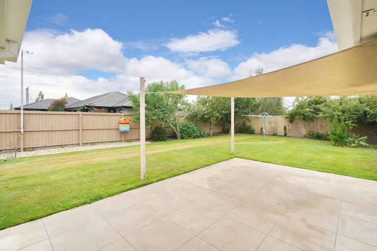 Photo of property in 8 Parkinson Place, Woodend, 7610