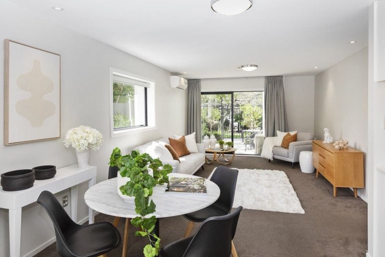 Photo of property in 2/18 Carlton Mill Road, Merivale, Christchurch, 8014