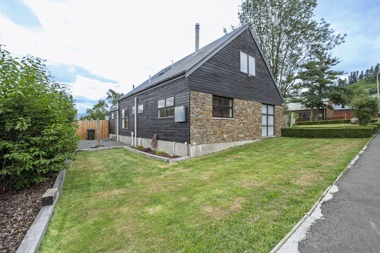 Photo of property in 1 Saint James Avenue, Hanmer Springs, 7334