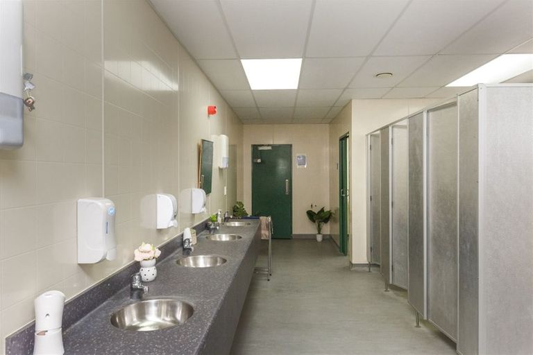 Photo of property in 480 Fitzherbert Road East, Aokautere, Palmerston North, 4471