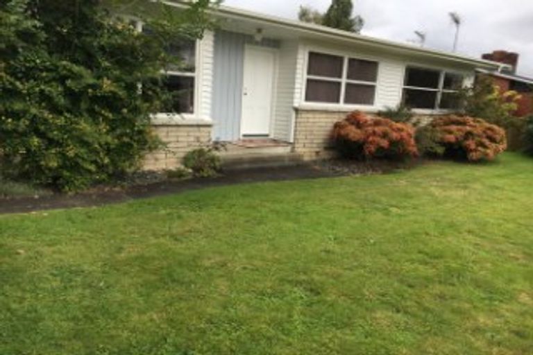 Photo of property in 5 Gerrand Place, Chedworth, Hamilton, 3210