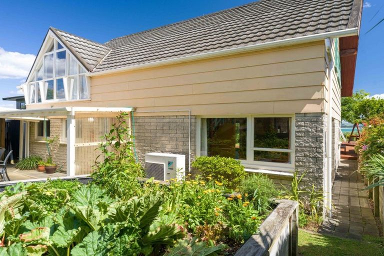 Photo of property in 94 Town Point Road, Maketu, Te Puke, 3189