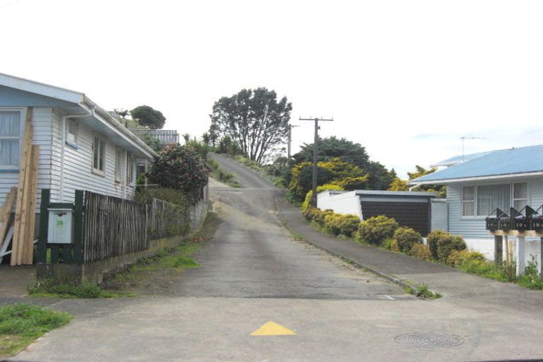Photo of property in 19a Clearmont Crescent, Blagdon, New Plymouth, 4310