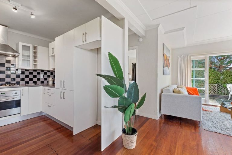 Photo of property in 127 Deep Creek Road, Torbay, Auckland, 0630