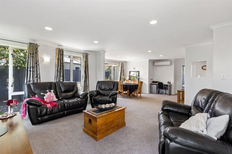Photo of property in 9 Becmead Drive, Harewood, Christchurch, 8051