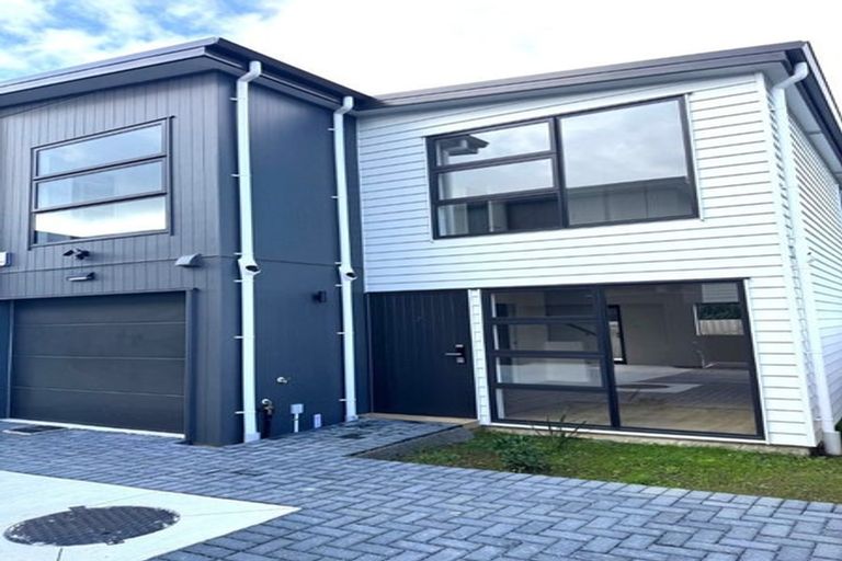 Photo of property in 7/15 Oakland Avenue, Papatoetoe, Auckland, 2025