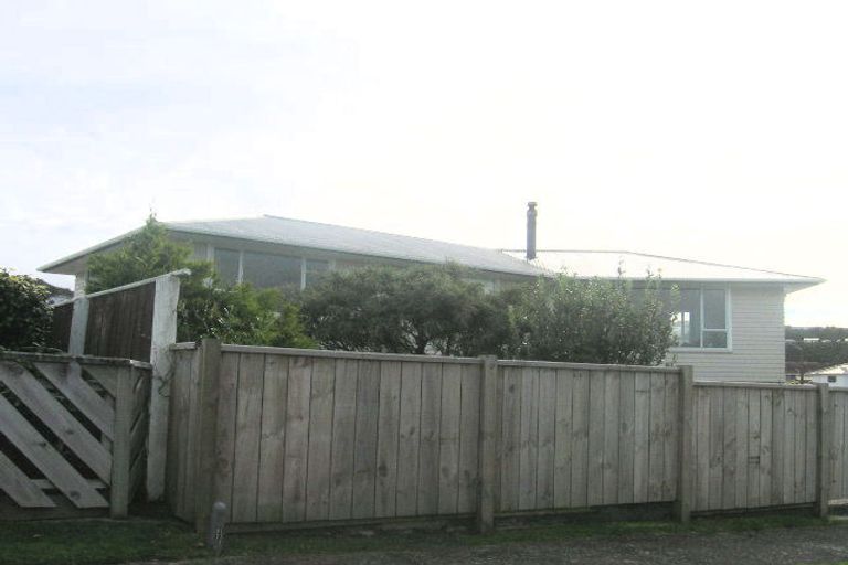 Photo of property in 26 Maple Grove, Maungaraki, Lower Hutt, 5010