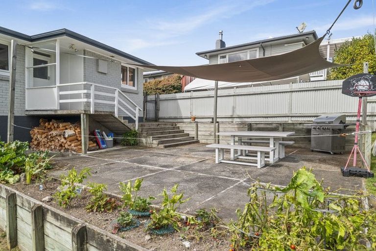 Photo of property in 81 Taupo View Road, Taupo, 3330